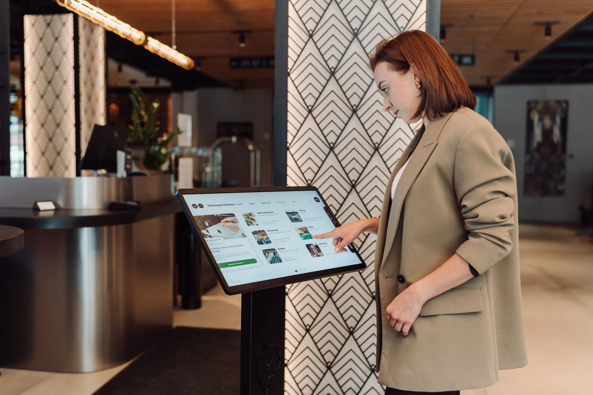 Kontakt hotelspot – Kundenservice-Team bereit zu helfen